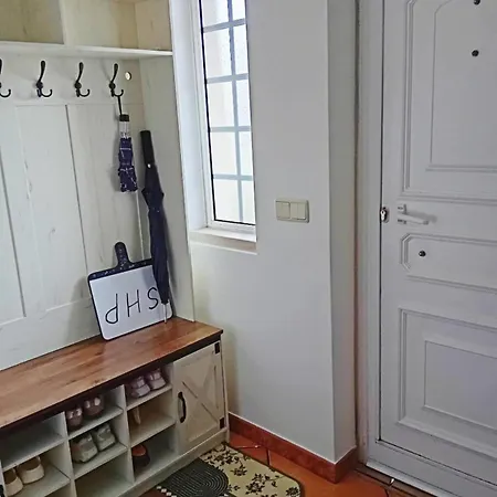 Great For Families In Lourinha-double Rooms-private Baths-free Parking & Extra Bed * Lourinhã